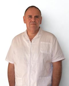 Dr. Juan Escobar